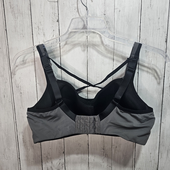 TORRID Active Woman's Gray Mid Impact Underwire Strappy Sports Bra Size 38DD. - Picture 8 of 11